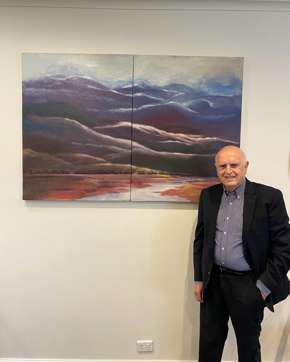 Eye_Institute's tweet image. Our entry for the 'Creative' and 'Structure' Sights for Glaucoma Australia's 7 Sights in 7 Days challenge: Photo 1 is Dr Joe Reich AM in front of one of his creations. Photo 2 is of the Regatta Hotel in QLD, snapped by one of our administrative staff. #treatyoureyes