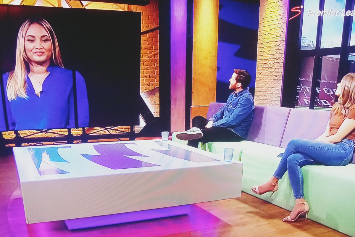 MponengMokgala2's tweet photo. Beautiful @JuliaStuart_SA on #PLToday. You are representing us 🇿🇦 well and super insightful altyd. https://t.co/vuVGd6BNHd