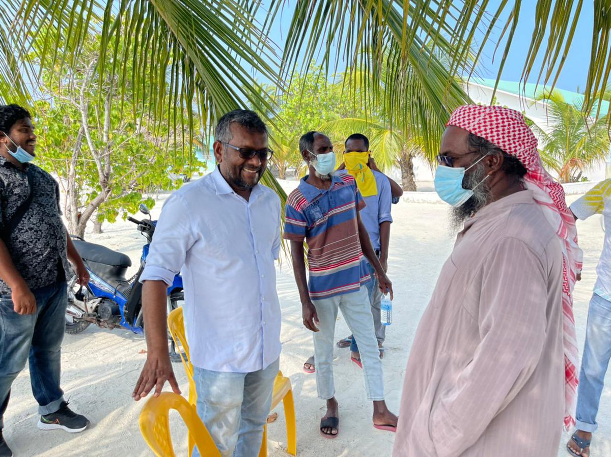 mrsays_'s tweet photo. Meemu #Maduvvari Membarunge furihama thaeedhaai loabi othee @faya_i adhi @Roxeyna ah💛✌️
#MDPhingaalan https://t.co/dWfxSsT5VN