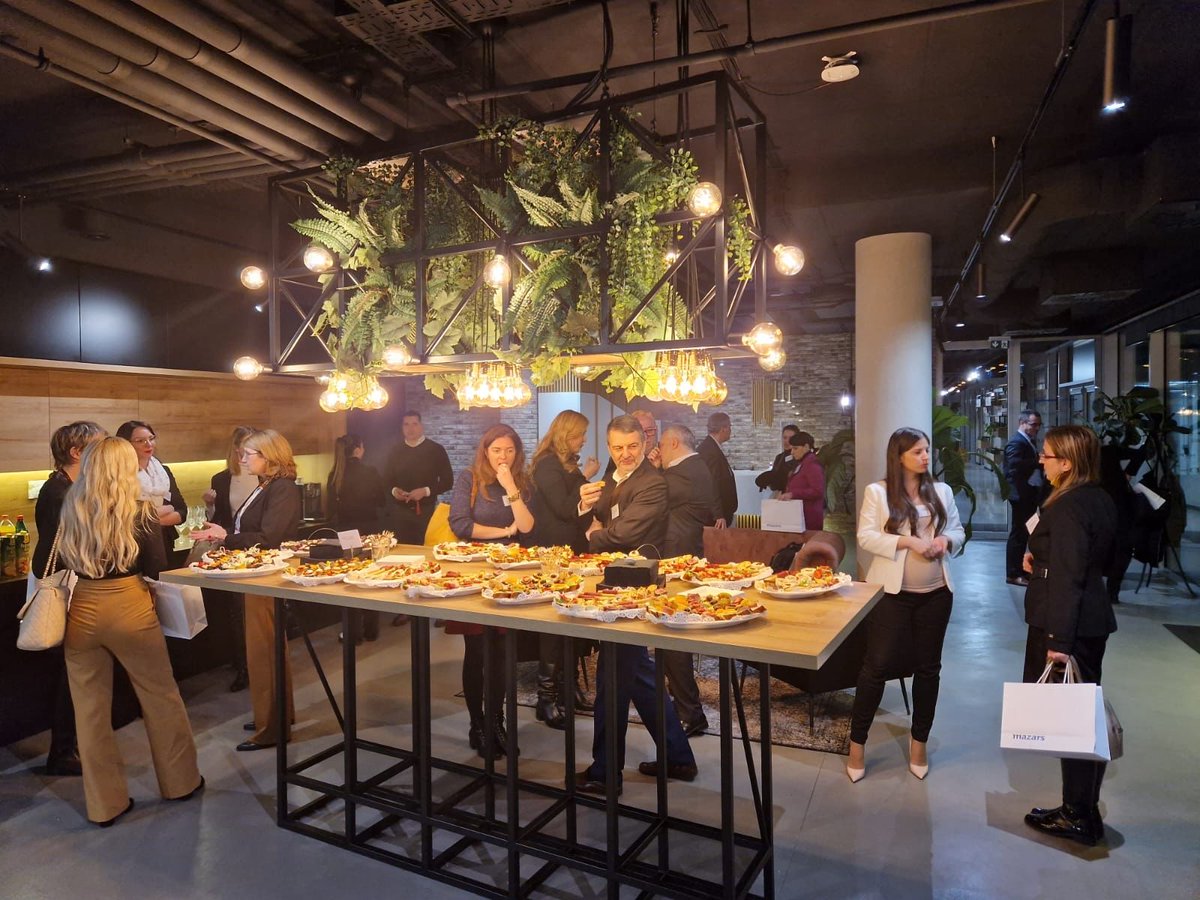 CCIFranceSerbie's tweet photo. Last evening we had #CCIFS member's meeting at @MazarsGroup Serbia. We learned a lot and had a great time! https://t.co/L9kQw3Y3Pm