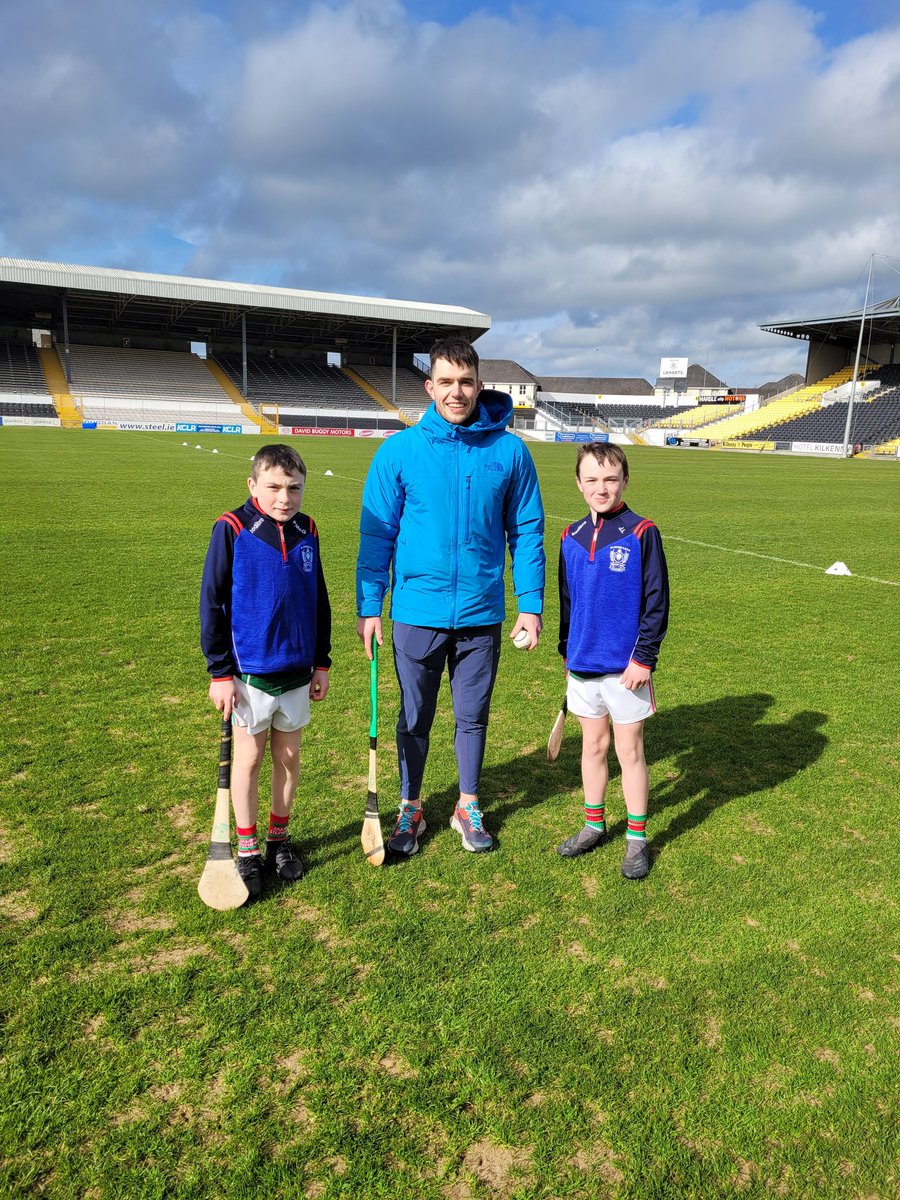 StPatricksDeLaSalle tweet media