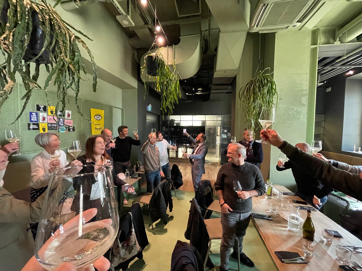 GSimTel's tweet photo. “Progettiamo il nostro futuro, insieme!”. Si è tenuto sabato 5 marzo il primo evento di Gruppo SIM TEL dedicato alle idee, ai progetti, alle proposte per il futuro dell’Azienda; un happening informale e divertente in cui tutti hanno contribuito con la propria esperienza di lavoro https://t.co/5CYe7OaKi3