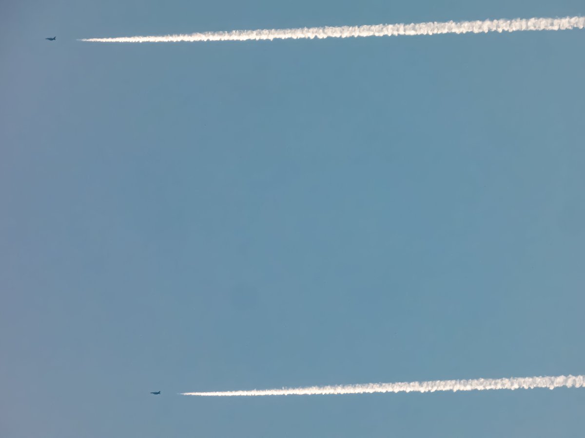 DLNetherlands's tweet photo. Spotted two 🇧🇪Belgium Air Force F-16's this morning overhead the 🇳🇱Netherlands as they departed from 🇧🇪Kleine-Brogel Air Base as #BAF511 (FA-114) and #BAF512 (FB-20).

@NLspot #NLspot https://t.co/k6xEhoG10f