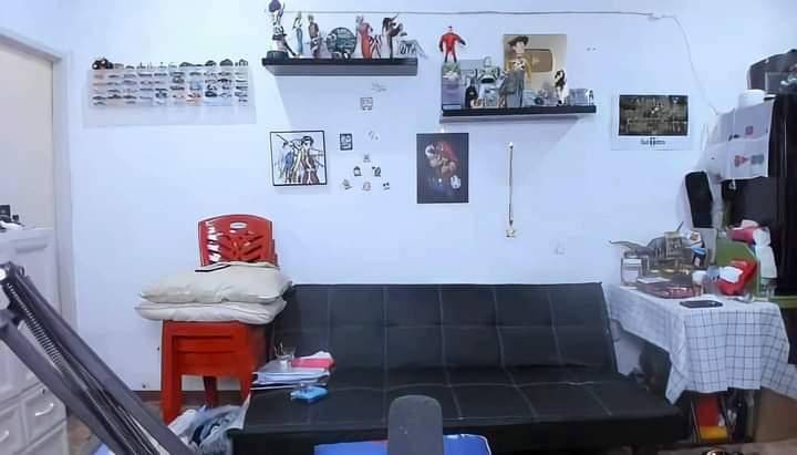 nocontextwindah's tweet photo. Nih guys background bang Brando, buat kalian zoom meeting. https://t.co/xzmCSKrOsC