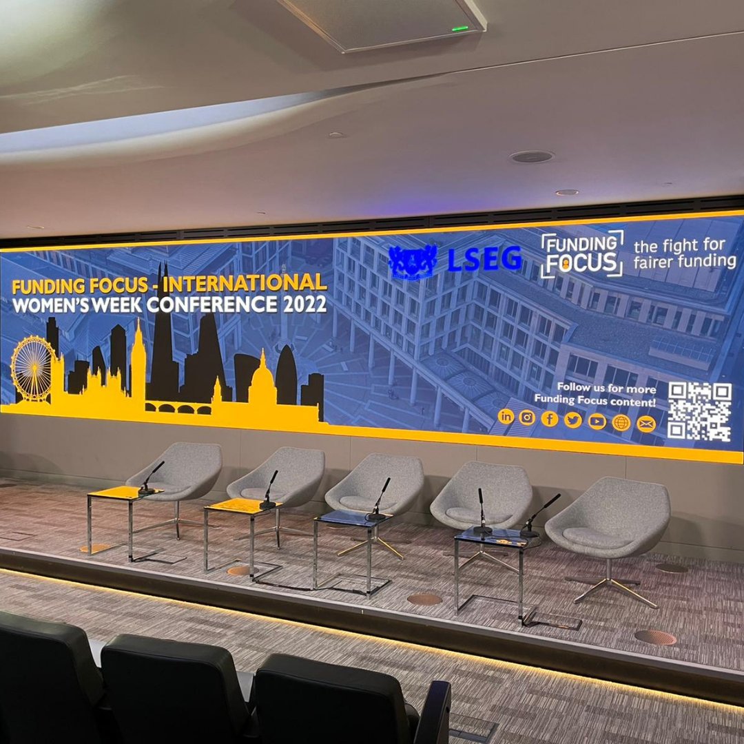 funding_focus's tweet photo. Live from the London Stock Exchange we announced the launch of a new fund that will be listed in the premium segment of the Main Market on the London Stock Exchange. 

https://t.co/77wUY1ICqu

#entrepreneur #femalefounders #diversefounders #venturecapital #davidsview https://t.co/ktvsglXVTu