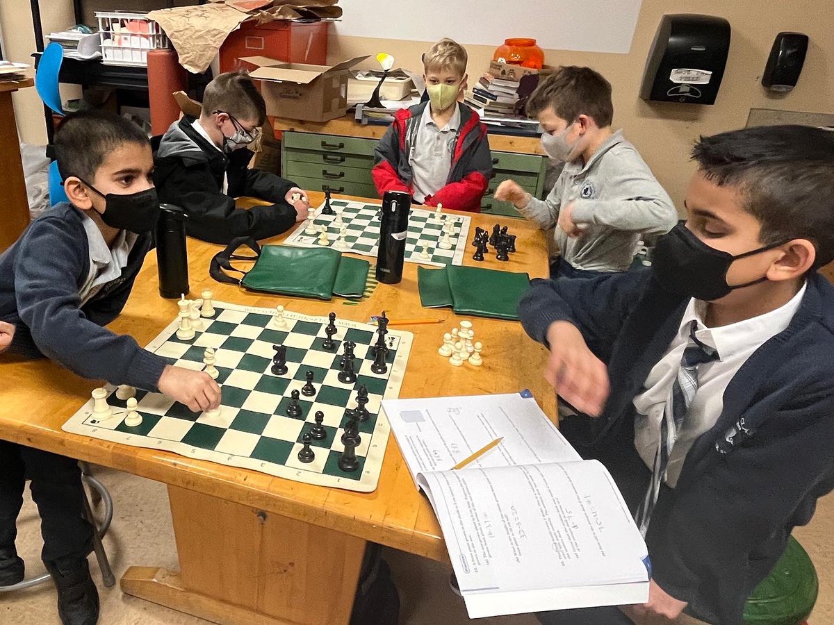 FCCS_School's tweet photo. The Chess Club at FCCS @FCPSMaryland has been busy! This week they had learned three basic rules to follow at any game in the opening phase! This is one among the many lessons they learn each week, followed by online tournaments! The team is having a blast!
#fcpsmd #fcpsmdready https://t.co/J6LKjlsGc7
