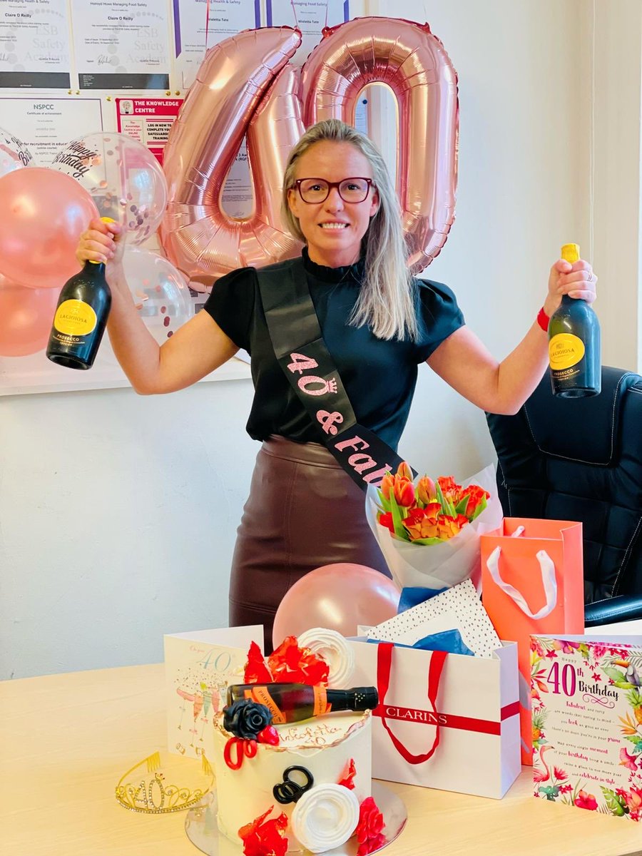 Happy 40th Birthday Wioletta! ⁦<a href="/WiolettaTate/">Wioletta Tate</a>⁩ ⁦<a href="/JustynaOrzol/">Justyna Orzol</a>⁩ ⁦<a href="/Daniell20909004/">Danielle Barrett</a>⁩ ⁦<a href="/JanineSwales/">Janine Swales</a>⁩ ⁦<a href="/sandraoakes11/">sandra oakes</a>⁩ <a href="/nicki19970/">Nicki19970</a>