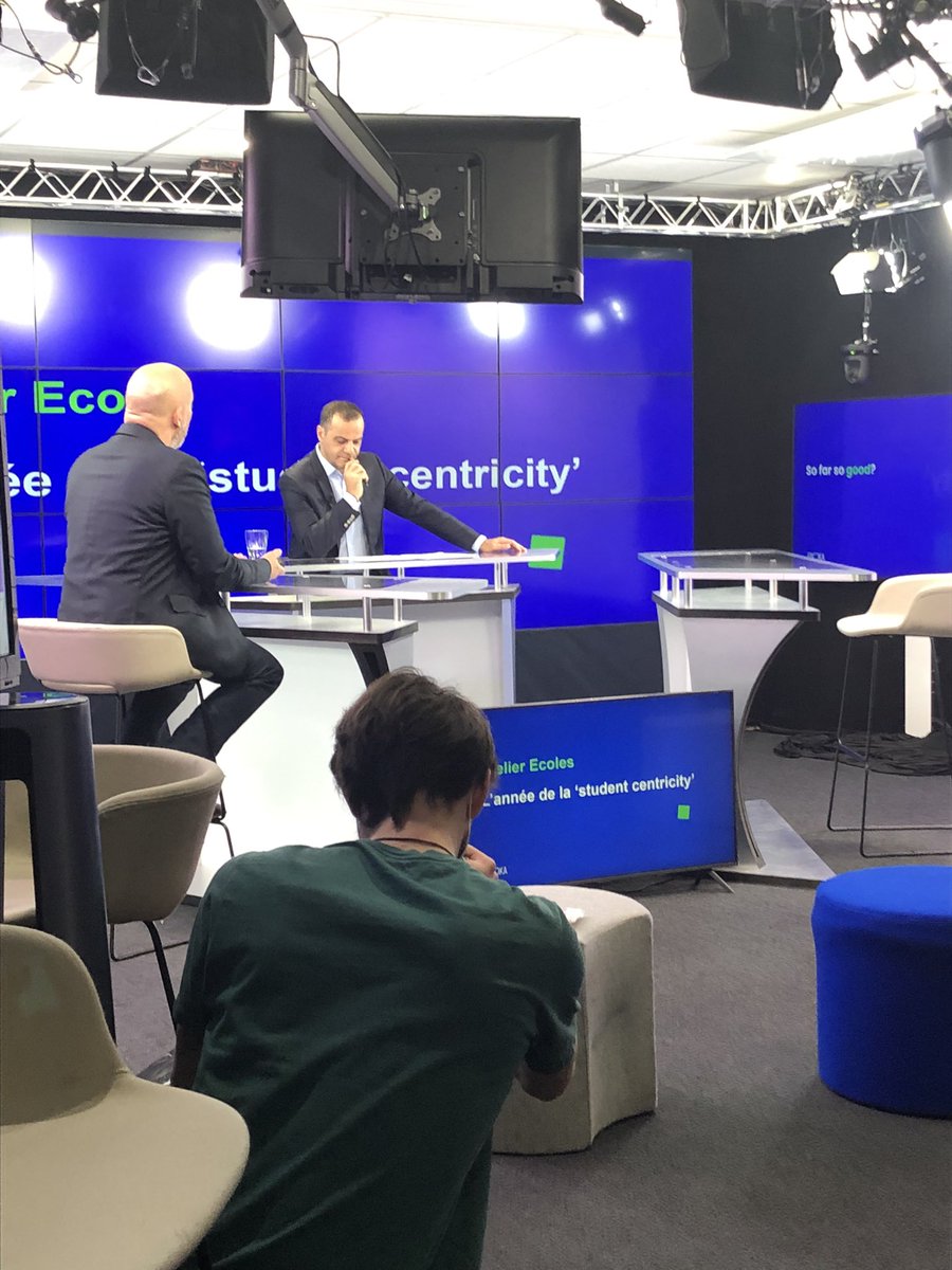 Participation à l’atelier écoles « l’année de la student centricity » organisé par @epoka_agency 
<a href="/GilbertAzoulay/">Gilbert Azoulay</a> 
Suis en compagnie de beau monde : <a href="/Lavignestefanie/">Stephanie Lavigne</a> <a href="/JCHAUGUEL/">JCHAUGUEL</a> @AUDENCIA_DG <a href="/HerbertCasteran/">Herbert Castéran</a> <a href="/VVinzi/">Vincenzo Esposito Vinzi</a>