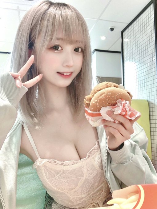 コスプレイヤーyamiのTwitter画像32