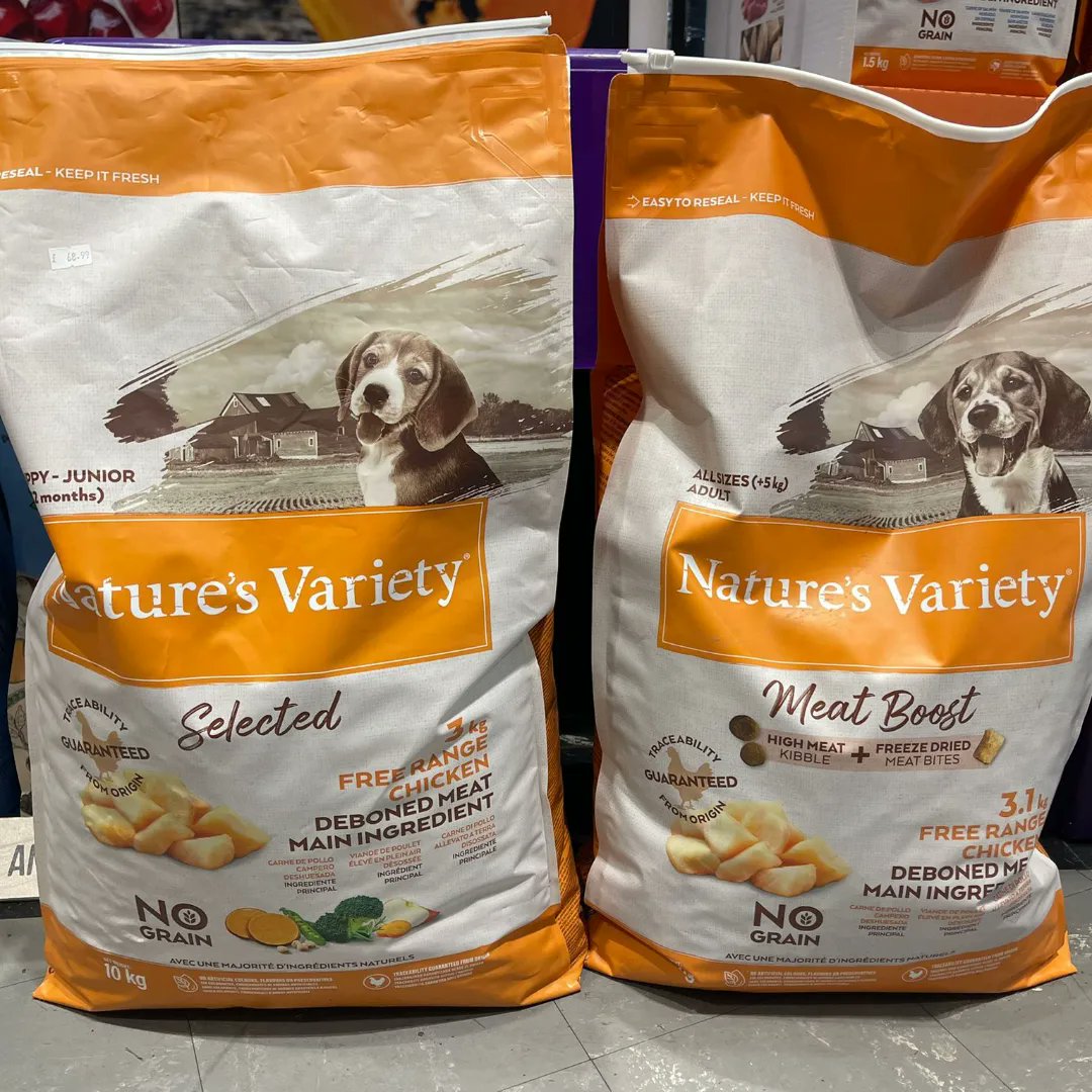 Nature's Deli, Natures Variety, and Country Hunter dry foods (🐶 &amp; 🐱) are all on sale from now until til Mother's Day. Pop in store to claim your 25% off discount PLUS nab yourself a free pet toy. 🤗
Bargains ➕ freebies ➡️ happy humans &amp; happy pets! #naturesvariety #naturaldog