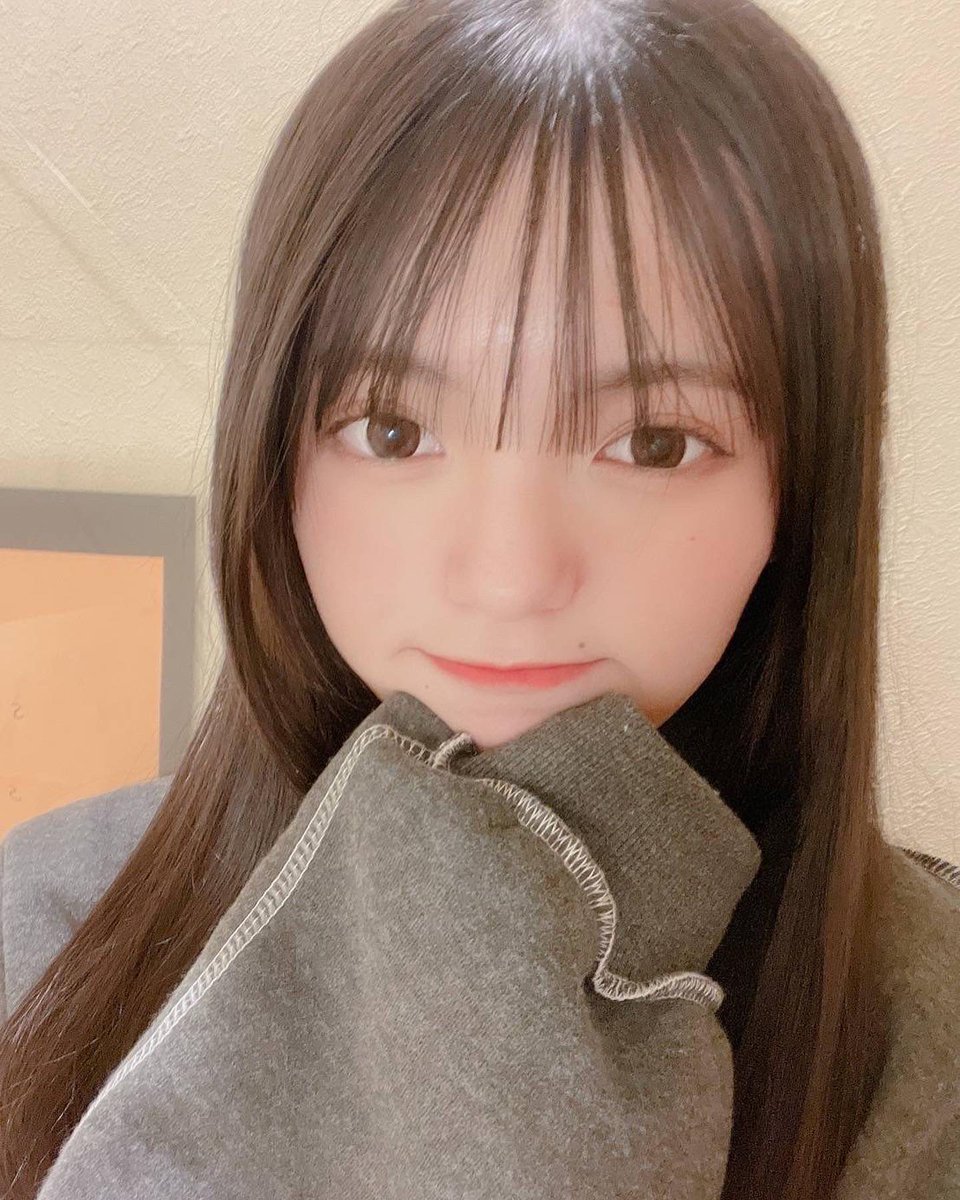 seriha_0603's tweet photo. ☺️😏😉 https://t.co/1WiiAuEYtC