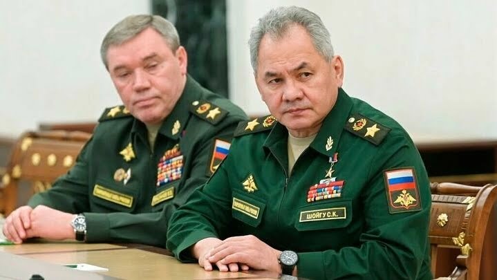 MLC_infos's tweet photo. Sergei #Choïgou (ministre des armées #Russes) : “des #Irakiens, des #Libanais et des #Syriens, mais aussi des habitants de l'#Algérie, du #Cameroun, de la #RDC, et du Soudan, ont fait part de leur souhait de se battre du côté des LDNR en #Ukraine avec déjà 16 mille volontaires”. https://t.co/4m3qMYdDVb