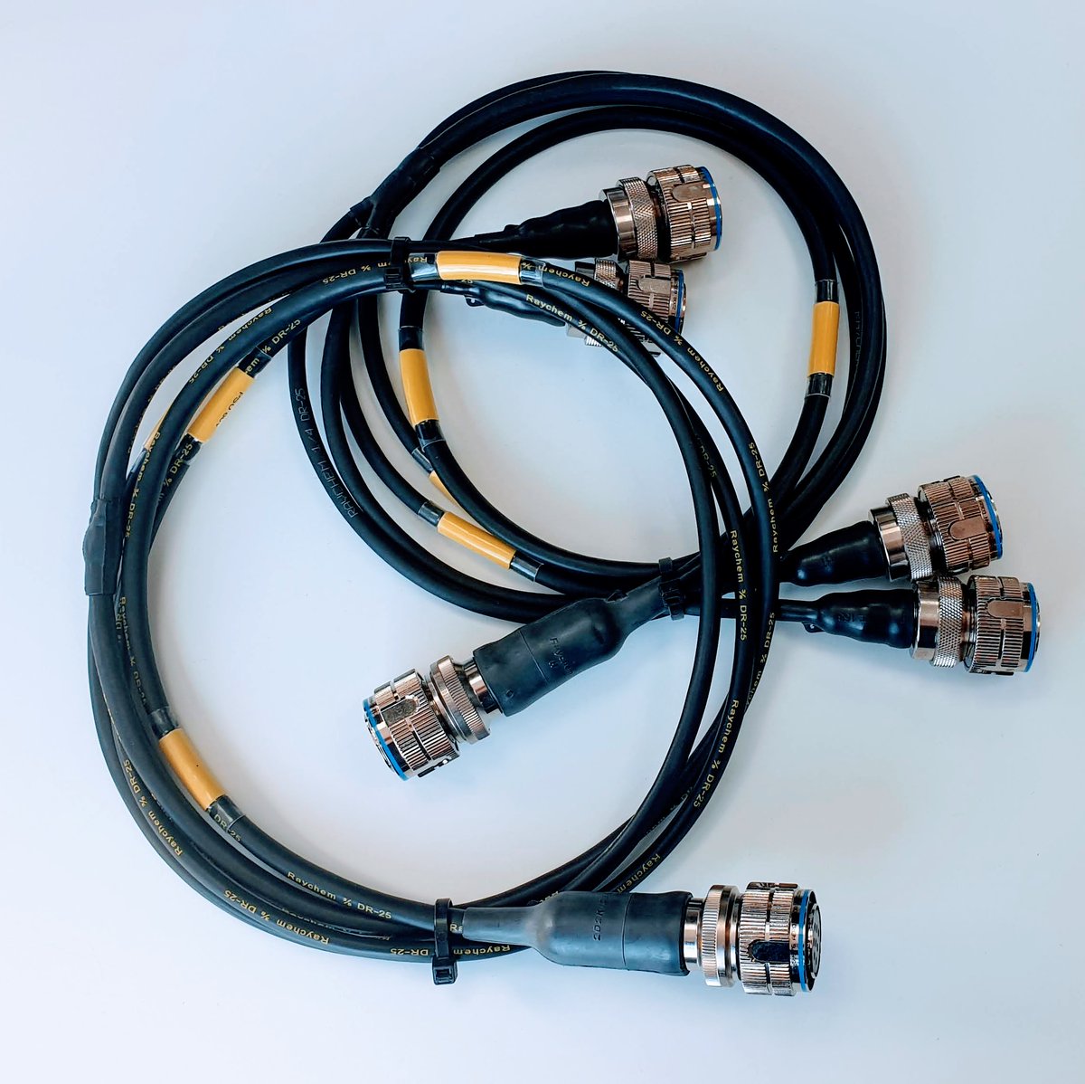 APTechnology tweet media