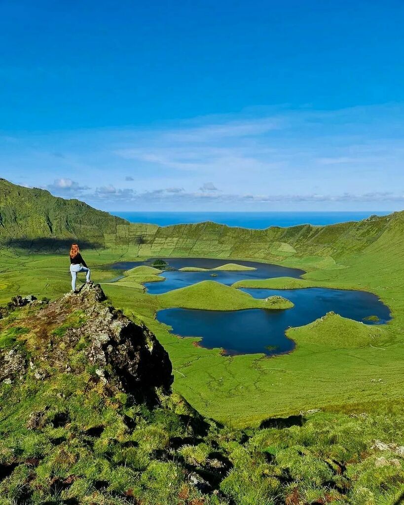 AzoresGeopark's tweet photo. Photo by @travel_tathy
Breathtaking views 🌱🌿💦
#iloveaçores #açores #iloveazores #corvo #corvoisland #ilhadocorvo #experienceoc #caldeirão #portugal🇵🇹
.
.
#repost #azoresgeopark #azores #nature #island #geopark https://t.co/B8aQEz6O89 https://t.co/z8jLqb7zHg