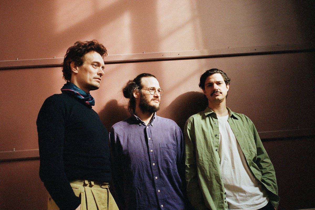 Just announced! <a href="/Efterklang/">EFTERKLANG</a> at Summerhall on Thur 25th August! 🎶

The Danish trio push the boundaries of experimental, electronic chamber-pop.

"Windflowers is probably one of the more beautiful stories of this tense time" ⭐️⭐️⭐️⭐️ The Line of Best Fit

bit.ly/3tNcXkz
