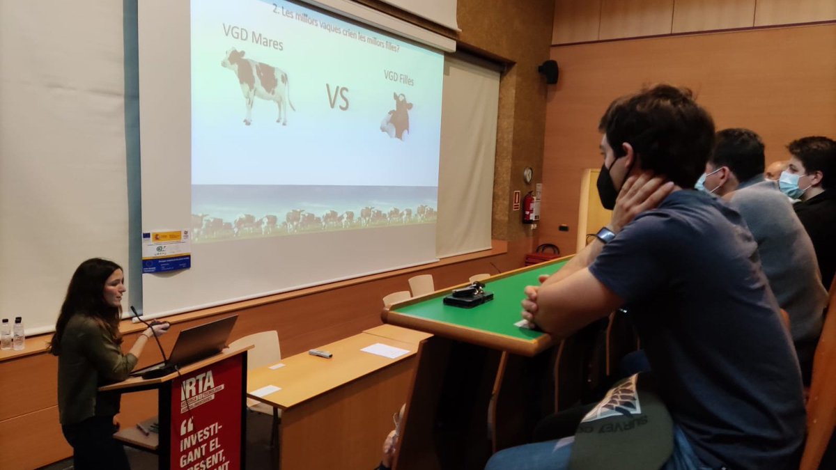 DiputacioGirona's tweet photo. 🐄El president de #Semega, Josep Sala, tanca l'assemblea d'#AFRIGI, l'Associació Frisona de Girona, a l'auditori @irtacat, a #Monells. Hi van assistir una cinquantena de ramaders. 

✅També s'hi van portar a terme ponències tècniques sobre la millora genètica del vacú de llet. https://t.co/Z89qZSAQRR