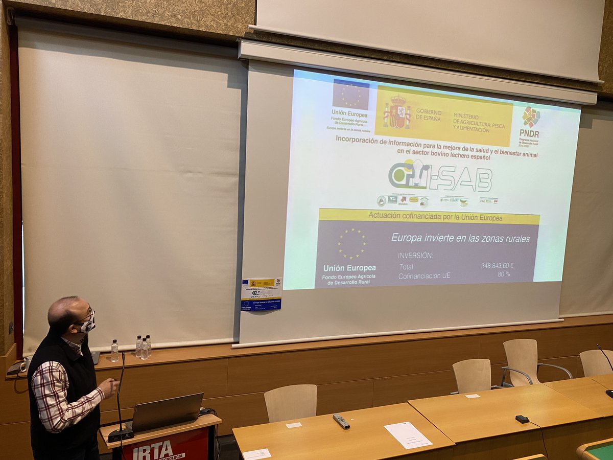 DiputacioGirona's tweet photo. 🐄El president de #Semega, Josep Sala, tanca l'assemblea d'#AFRIGI, l'Associació Frisona de Girona, a l'auditori @irtacat, a #Monells. Hi van assistir una cinquantena de ramaders. 

✅També s'hi van portar a terme ponències tècniques sobre la millora genètica del vacú de llet. https://t.co/Z89qZSAQRR
