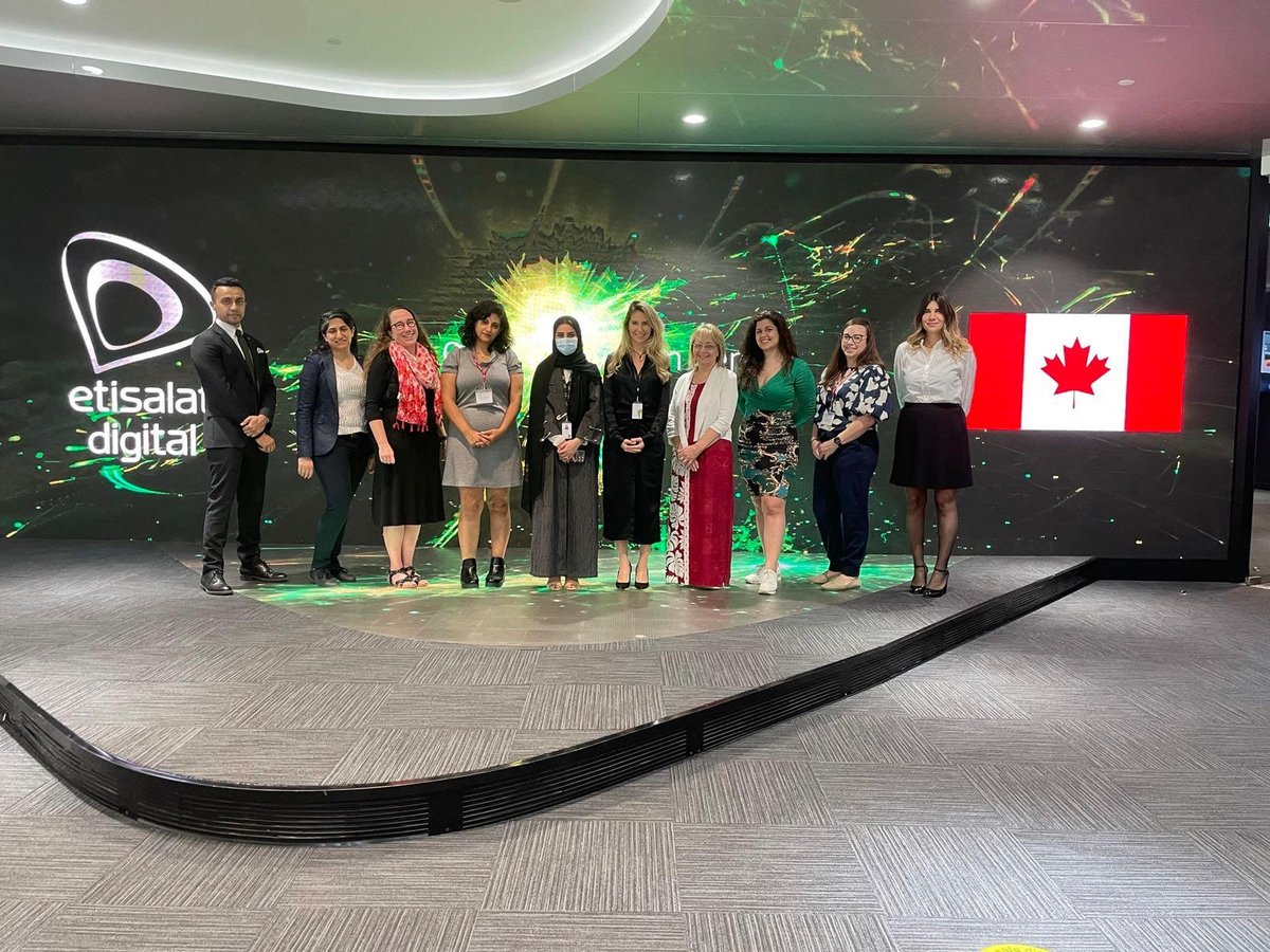 CanadainUAE's tweet photo. 🇨🇦 #womenintech companies continue to strengthen their🤝and learn from 🇦🇪-based organizations; an insightful interaction with @etisalatAnd (Etisalat Digital) where they showcased digital services and innovations and discussed future collaborations. A true vision to transform 🇦🇪 https://t.co/ItA3MYhinA