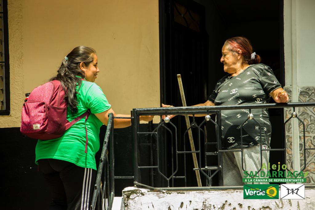 PepeCdba's tweet photo. #LaPrimaveraYaViene Creemos en la gente, creemos en sus derechos. Queremos un país que se dé a sus habitantes. Vamos a trabajar para que la realidad de los y las colombianas sea de dignidad. Seremos un país justo, sin miedo, sin hambre y sin sangre. https://t.co/wR4hEllniM