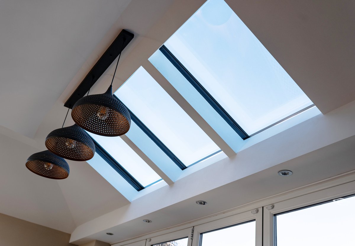 prefixsystems's tweet photo. Happy Friday! Recent Prefix WARMroof® Hybrid installation with @TapcoRoofing tiles! Stunning work by @Broadoakconser1 👏🏼
If you're looking for a supplier of the Best Solid Roof System, drop us an email > quotes@prefixsystems.co.uk
#bestsolidroof #warmroof #solidroof #tiledroof https://t.co/ebD0cqeTVL