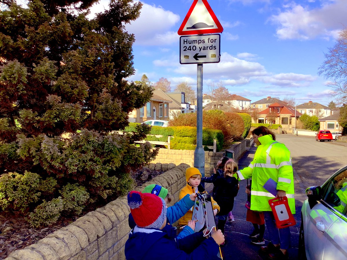 Carolside_ELCC's tweet photo. A scavenger hunt around our local area sparked an interest in surveys and signs this week. #datahandling #readingforinformation https://t.co/c2RQvHUrbA