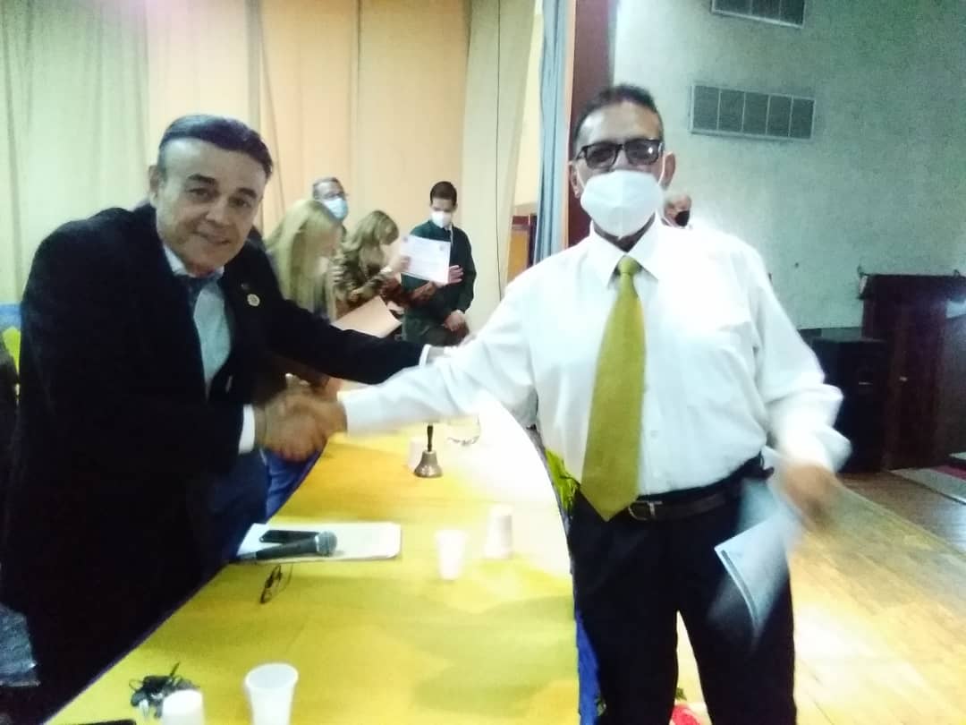 medicos_merida's tweet photo. Los reconocimientos especiales otorgados por el Colegio de Médicos del estado Mérida, fueron entregados a galenos destacados en los ámbitos científico, académico, gremial, deportivo y artístico.
#colegiodemédicosmérida
#díadelmédico https://t.co/4bDH5G2uNv