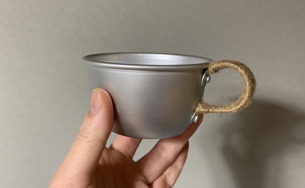 yasuco81's tweet photo. 麻ひも巻いてみた。
意外とかわいくなーい？

毛羽立ってるから、飲む時に繊維食べそうだけどww https://t.co/qID2O4BOia