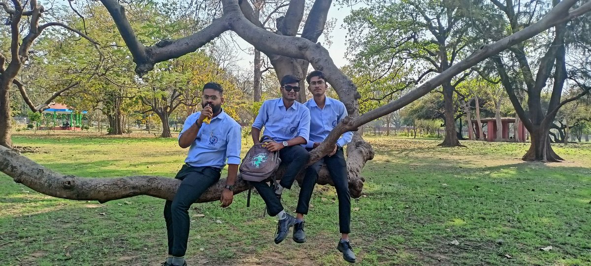 abhiraj_anand1's tweet photo. What are you a nerd for? 😎 https://t.co/u5GpBqJAPs