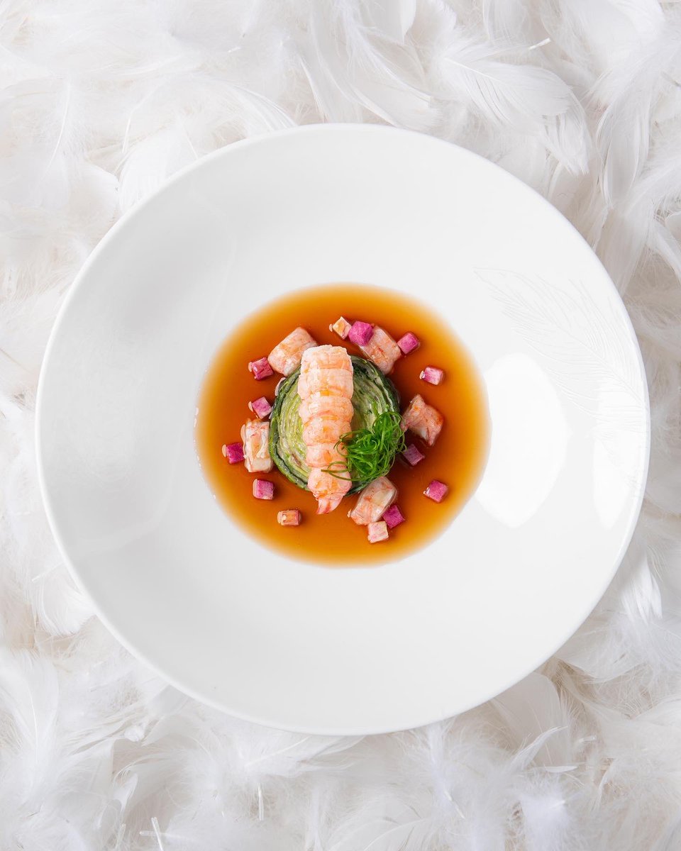 ConradLondonSJ's tweet photo. Celebrate Mother's Day with a stunning 3-course menu, at our award-winning @thepemrestaurant - perfect for indulging someone truly special.

And for the ultimate experience, spoil them with a luxury overnight stay at Conrad London St. James. Find out more https://t.co/Xl2x3uijBx https://t.co/2hu0KhNOI4