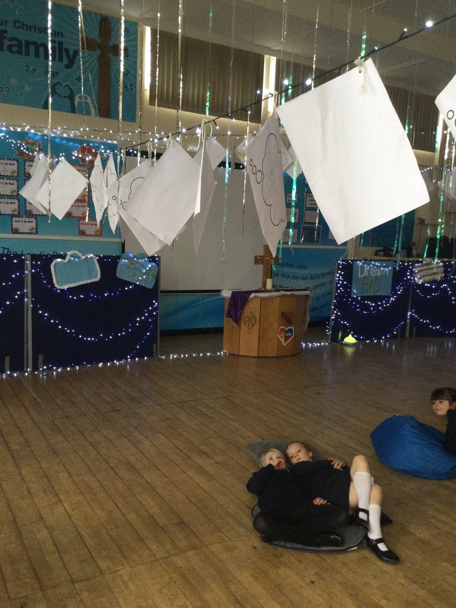 CCCRPrimary's tweet photo. Year 1 have been reflecting on their big dreams and the messages from Worship this morning #dogreatthingsforGod @cofelancs @Brill_Schools https://t.co/Yw0d3KNw3A
