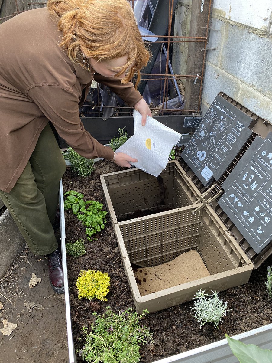 hackneychurchbc's tweet photo. In other news we also got our new @thesubpod #wormfarm so we can start recycle spent grains from the #brewprocess and become more #sustainable #craftbeer #brewery #hackney #london #eastlondon https://t.co/HxMCcrDLGW