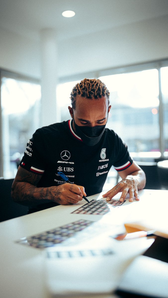 Mercedes-AMG PETRONAS F1 Team tweet media