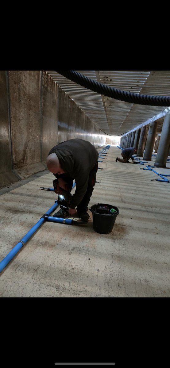 jamesholdingeng's tweet photo. First stage of us fitting the Dairypower Bubbler system, more videos to follow!!
#Dairypower #Bubbler #Slurry https://t.co/jUZSjhTlHh