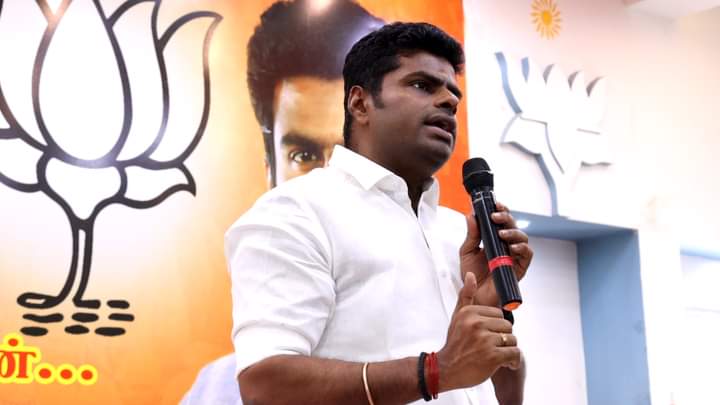 mpjohnson_ch's tweet photo. Honorable State President Shri @annamalai_k ji held a meeting with councilors and office bearers.

Discussed positively on the strong vision and welfare schemes of Honorable Prime Minister Sri @narendramodi Ji. 

#tnlocalbodyelection2022 
#tnlocalbodyelectionresults https://t.co/lPXizgABIY