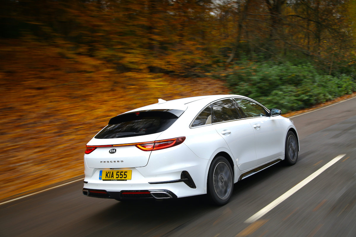 CarGurusUK's tweet photo. The Kia Proceed 🙌🙌
Although boasting style in abundance, Kia’s highly refined Proceed is a good chunk of change more expensive than the company’s own slightly more practical Ceed Sportswagon (SW).
➡️ Read full review: https://t.co/opwAK4ZUNG
@KiaUK #KiaProceed https://t.co/xaAbAlcflb