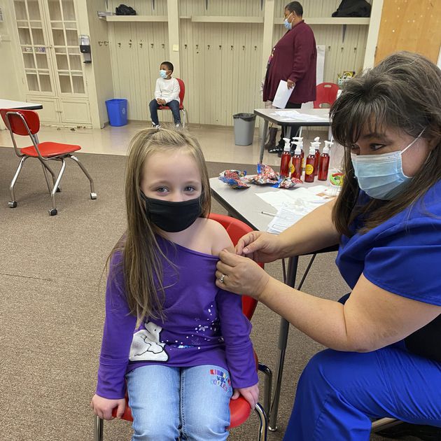 schoolnurses's tweet photo. More than 100 #students at King and Queen County Public Schools have been #vaccinated against #COVID19, thanks to the work of #schoolnurses who organized a series of #vaccineclinics!
https://t.co/rfnnxFHZJr #schoolnursing #vaccineaccess #vaccineequity #Testtostay #safeschools https://t.co/T38p4uKFPW