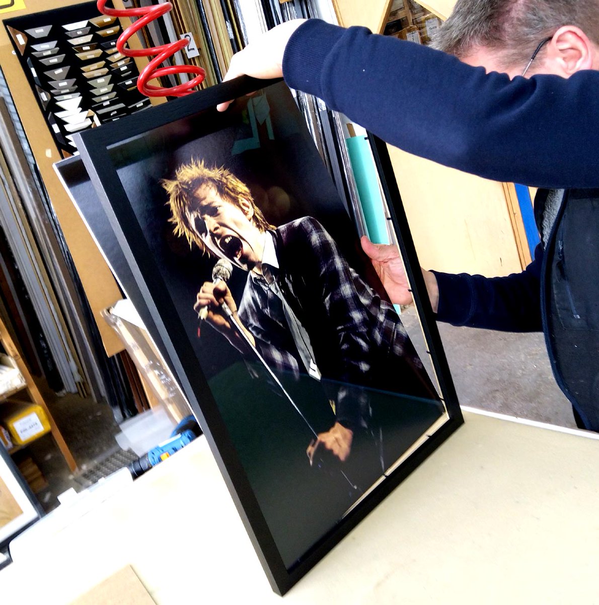 CF_Framing's tweet photo. Here's Roger working on an #image of Johnny Rotten of the Sex Pistols for an #exhibition for our #gallery client. We'll post more #photos soon when the exhibition opens.

#pictureframing #customframing #custompictureframing #pictureframe #frame #bespokeframing #photography https://t.co/0fagSnXR6S