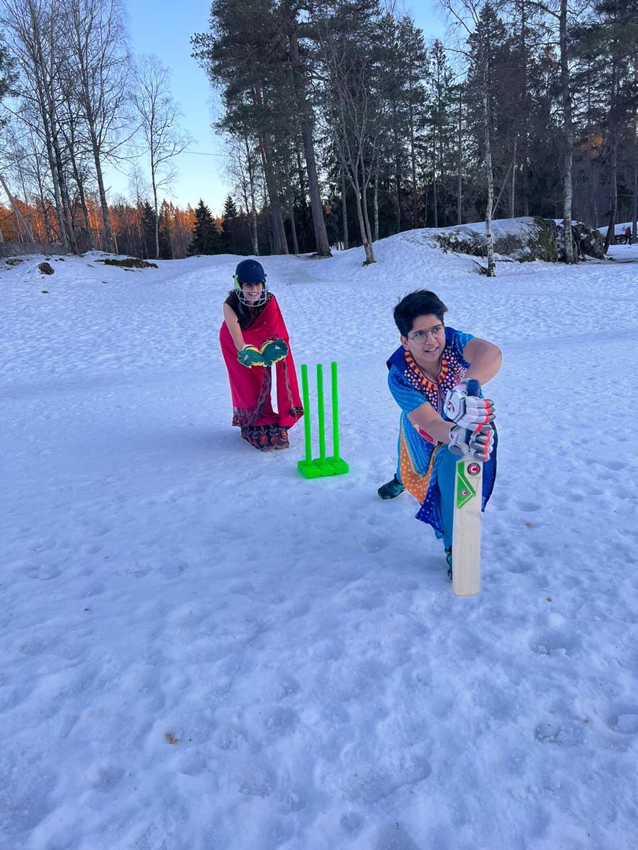 icc_europe's tweet image. Meet the ladies from Vestli Cricket Club in Norway, proving that cricket is a game played anywhere, anytime and by anyone 🏏🇳🇴 #criiio #snowproblem