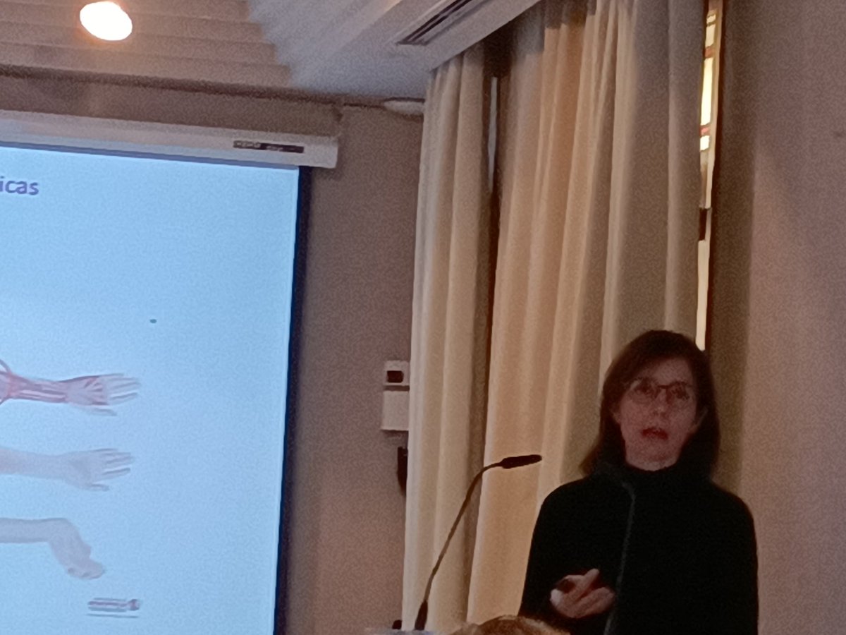 nekanelauzirika's tweet photo. La doctora María Teresa Álvarez de #LaPaz subraya como el arsenal terapėurico frente a la #hemofilia se expande a los casos más graves de la enfermedad #HematoAvanza @sehh_es #FEHH vía @ElmedicoMexico https://t.co/kVHPHBnAJR