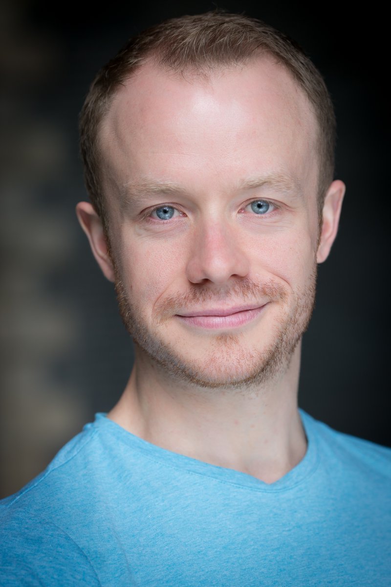 ambermgmt's tweet photo. Wishing a fantastic opening night to @GarethCassidy &amp; all in #Marvellous @NewVicTheatre playing 11 Mar - 9 April 🎉 https://t.co/mnxnFQ40C7 https://t.co/OdfauG0Ndr