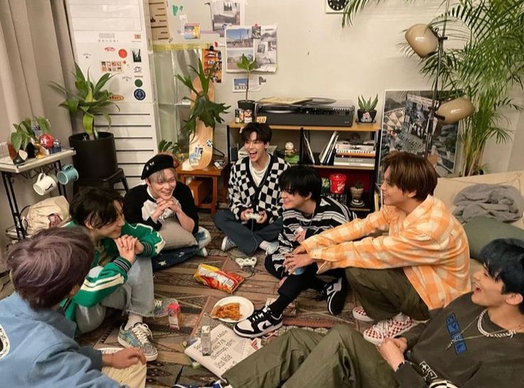 ncityfics's tweet photo. NCT DREAM LATE NIGHT PHOTOS

- a thread ; https://t.co/wZF6It6G5m