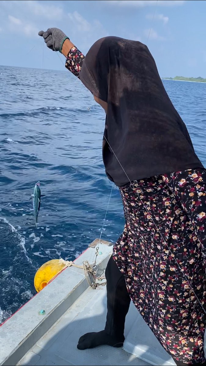 kanditheemuc01's tweet photo. To celebrate Women’s Day, we are thrilled to venture out on a line fishing trip with a special female crew #IWD2022 #BreakTheBias #Equality @MoGFSSmv @lgaMaldives https://t.co/tzYXWlC4J1
