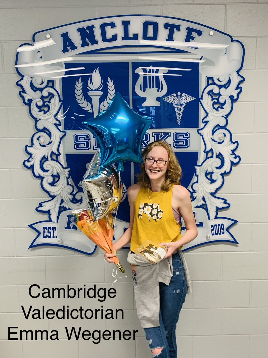 AncloteSharks's tweet photo. Congratulations to AHS Valedictorians &amp; Salutatorians:

Traditional Valedictorian:
Denicia finney 
Traditional Salutatorian:
Emma McConell

Cambridge Valedictorian:
Emma Wegener
Cambridge Salutatorian:
Bentley Aing￼

#WayToGoSharks
#ProudOfTheseSharks
@pascoschools https://t.co/1wQTRGpg4F