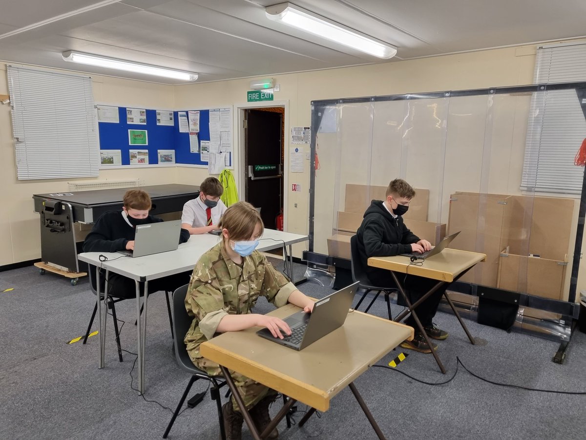 Recruit flight making the most of the Sqn's new Chromebooks whilst learning the Structure of the ATC.

#Modern #ASTRA #NoOrdinaryHobby

@OC_2311, <a href="/GlenrothesToday/">Glenrothes Today</a> <a href="/GoGlenrothes/">GoGlenrothes</a> @arc_sni <a href="/rto_sni/">RTO_SNI</a>
