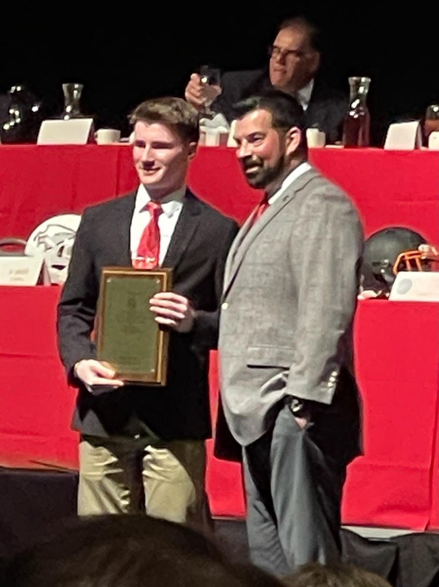 Congratulations to senior Preston Ray for earning the National Football Foundation Toledo Wisert Chapter Scholar Athlete Award! An awesome achievement for an outstanding young man! Way to go Dezy #Proud #GoRed