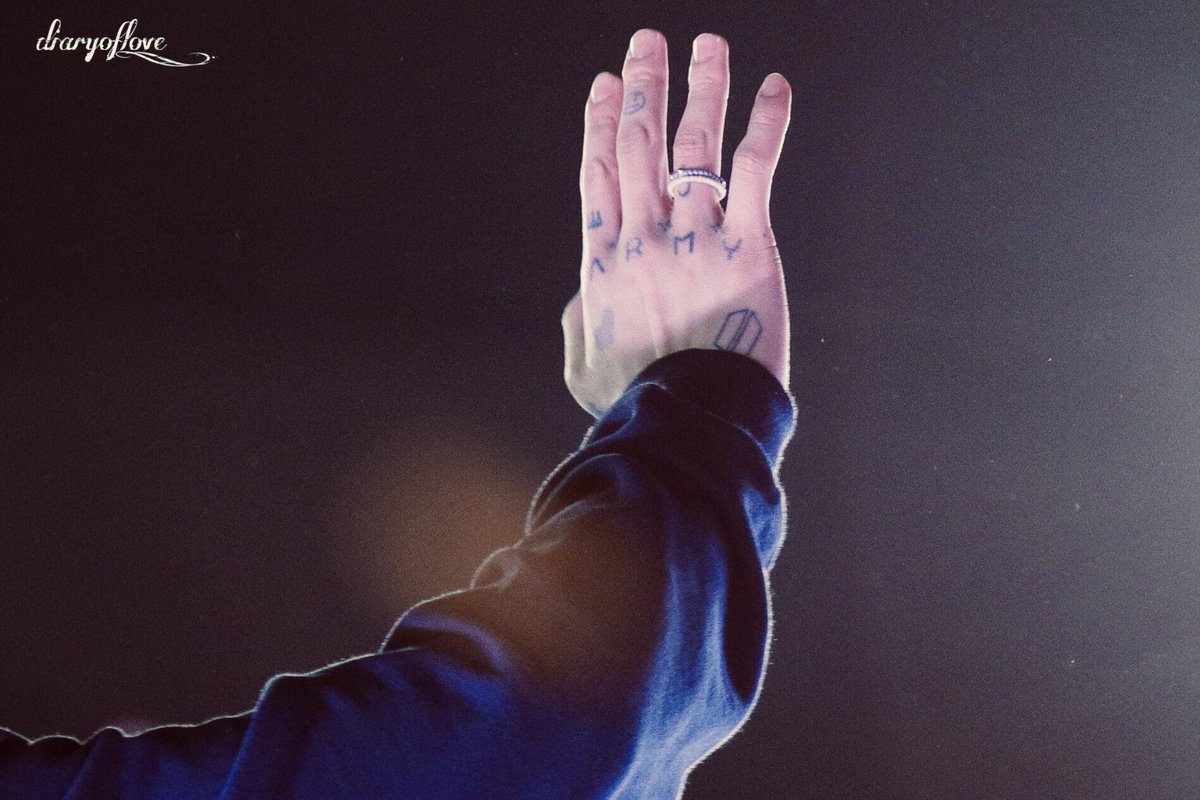 diaryoflove_jk's tweet photo. HQ ♡ 220310 PTD ON STAGE IN SEOUL

A R M Y 💜

#정국 #JUNGKOOK #방탄소년단  #BTS  #PTD_ON_STAGE_SEOUL  @BTS_twt https://t.co/BmYxEQ5P9a