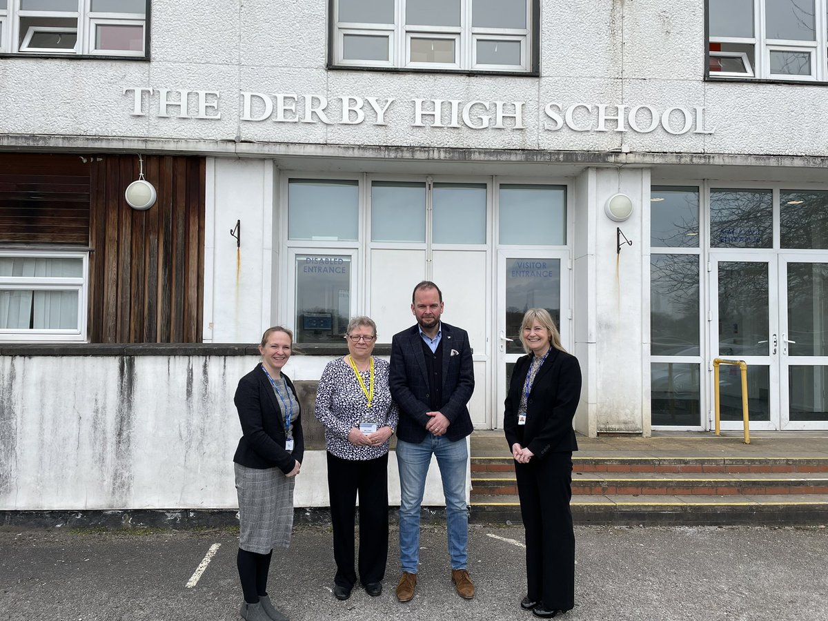 📚 Fantastic to meet with Ms Hubert, staff and pupils at The Derby High School this morning. 👂 Really great hearing about their ambitious plans to improve and upgrade facilities to create a better environment for pupils to learn.
