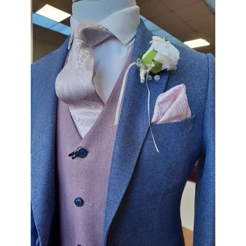 SimplySuits's tweet photo. NEW ARRIVAL!!!
Light blue textured three piece now available. We've added our new Salmon fashion waistcoat to stand out from the crowd.
We are open this weekend
Friday 9am to 6pm
Saturday 9am to 6pm
Sunday 1pm to 6pm
#fashionstyle #fashionsuits #newcollection #springsummer https://t.co/ydtYiKXb1S