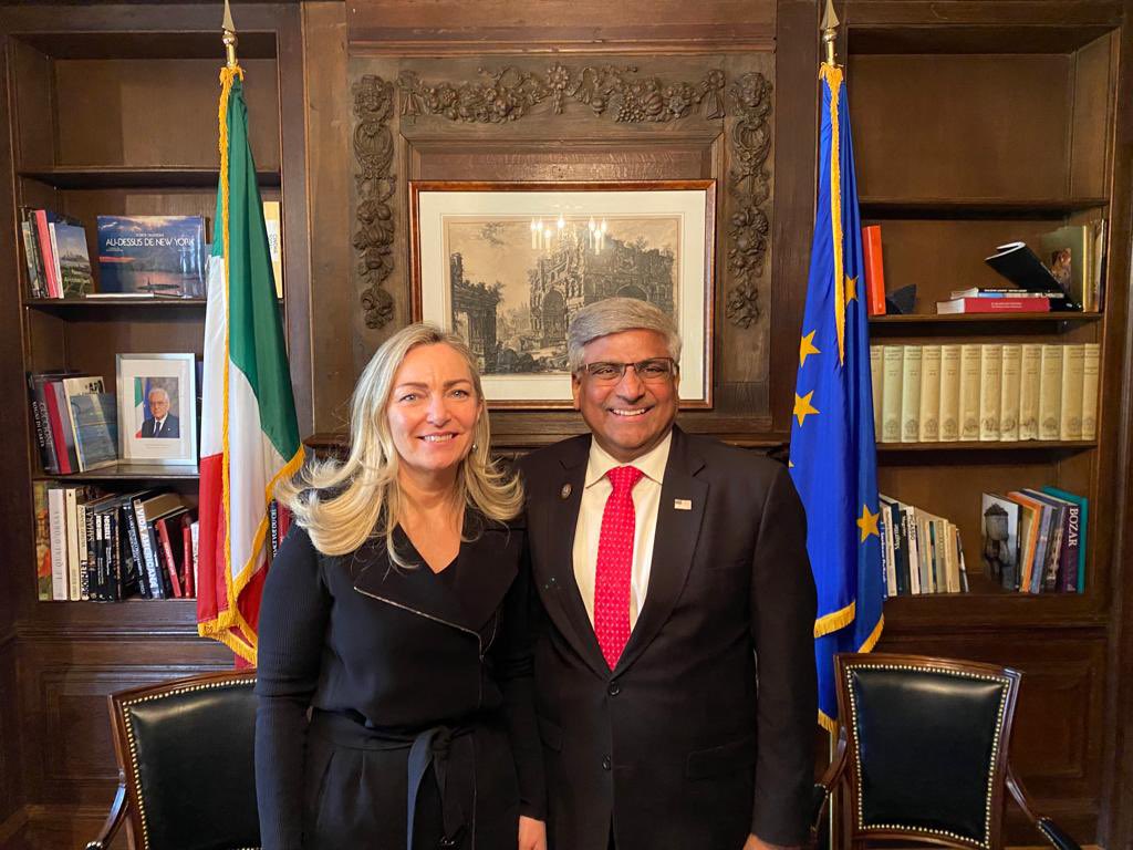 Italy in US (@italyinus) on Twitter photo Ambassador <a href="/MAZappia/">Mariangela Zappia</a> had an inspiring & productive conversation with the Hon. <a href="/DrPanch/">Dr. Sethuraman (Panch) Panchanathan</a>, <a href="/NSF/">U.S. National Science Foundation</a> Director. Stepping up 🇮🇹🇺🇸 cooperation on innovation, AI and emerging technologies Ambassador <a href="/MAZappia/">Mariangela Zappia</a> had an inspiring & productive conversation with the Hon. <a href="/DrPanch/">Dr. Sethuraman (Panch) Panchanathan</a>, <a href="/NSF/">U.S. National Science Foundation</a> Director. Stepping up 🇮🇹🇺🇸 cooperation on innovation, AI and emerging technologies