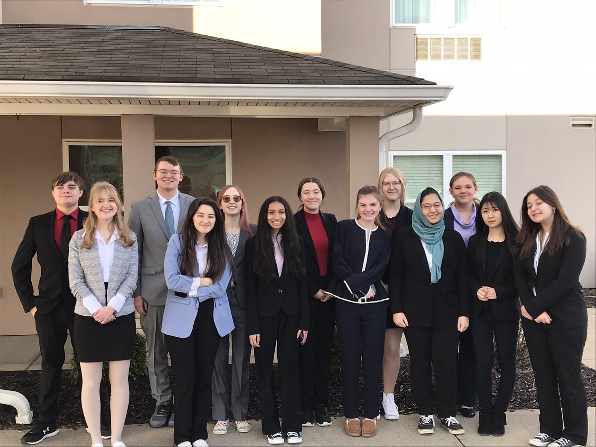 cooperforensics's tweet image. Break a leg to the Cooper Speech team as they compete in the first rounds of competition at the KHSSL state tournament!  Let’s go Cooper Speech!  ♥️💛